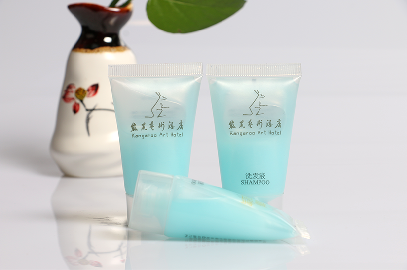 百士德半透明凈面乳液瓶子