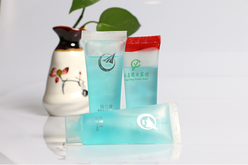 百士德經(jīng)典軟管小乳液瓶
