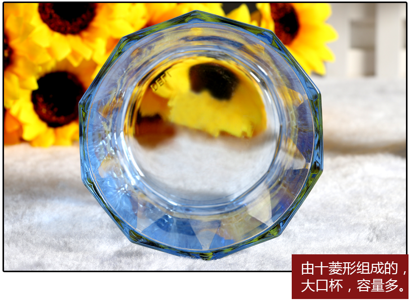 細節(jié)，容量大，簡約時尚