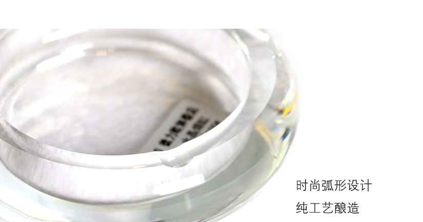 表面光滑細(xì)膩，不用擔(dān)心會(huì)傷手