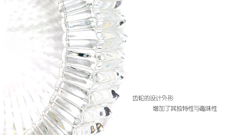 透光性好，表面光潔，做工細(xì)膩