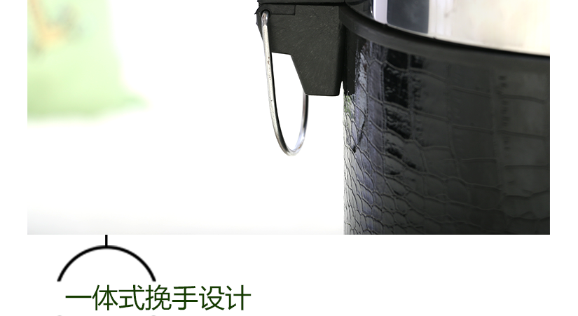 桶蓋與桶身緊密結(jié)合，防止桶內(nèi)異味揮發(fā)